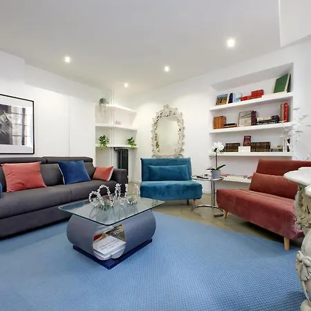 Elegant Near Pantheon & Via Del Corso Apartamento